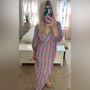 Striped Vintage Maxi Dress 🦋